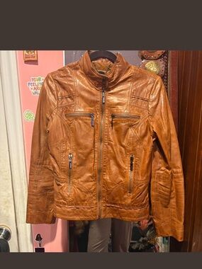 Women's Tan Leather Zip-Front Jacket